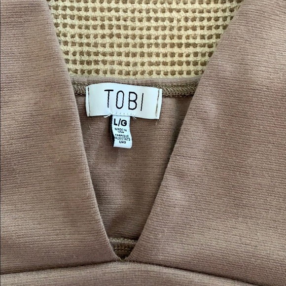 NWOT TOBI BROOKLYN STRAPPY CROP TOP BROWN KHAKI - Picture 5 of 6